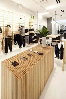 炫酷揭幕！Lululemon美國首家前衛(wèi)服飾實驗店引領(lǐng)零售新浪潮